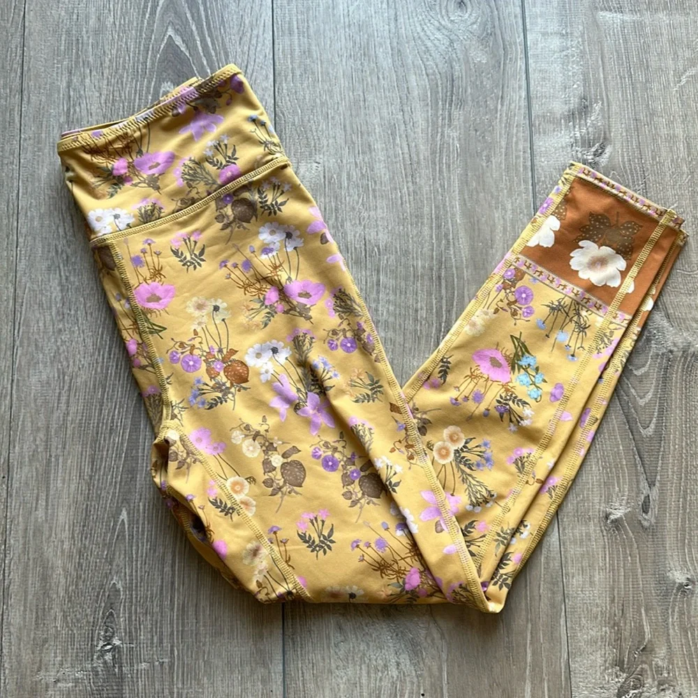 Spell & the Gypsy Leggings - Picture 4 of 5